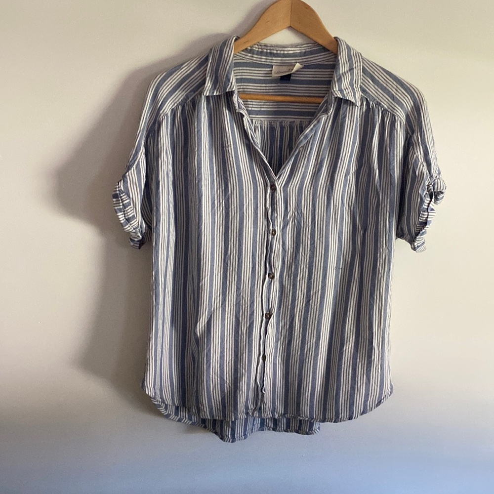 Target Universal Thread stripe shirt